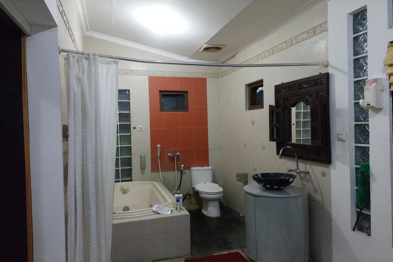 Dewi House Pondok Hijau Parongpong Bandung 1 Hotel Tutugan Bagian luar foto